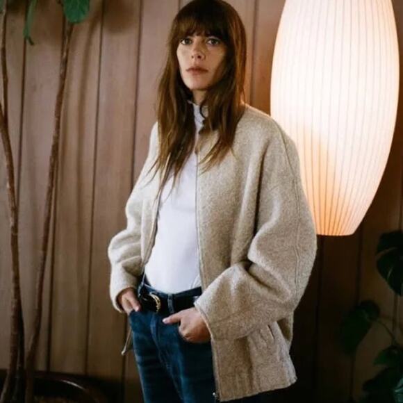 ZARA BLOGGER FAVORITE OVERSIZED BOUCLE BOMBER - Picture 8 of 13